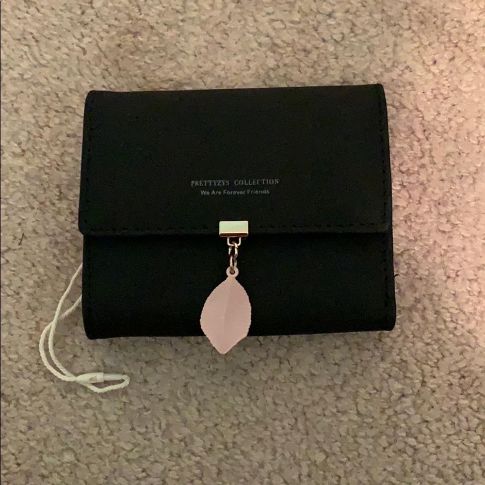 Prettyzys collection wallet